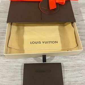 LOUIS VUITTON New Box with ribbon, card and dustbag set